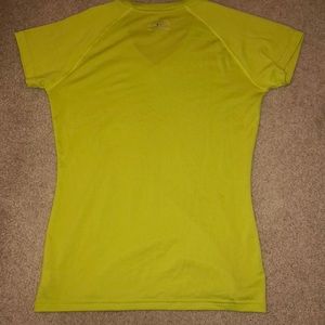 Under Armour Tops - Under armor short sleeve heat gear shirt Under Armour Tops - Under armor short sleeve heat gear shirt
